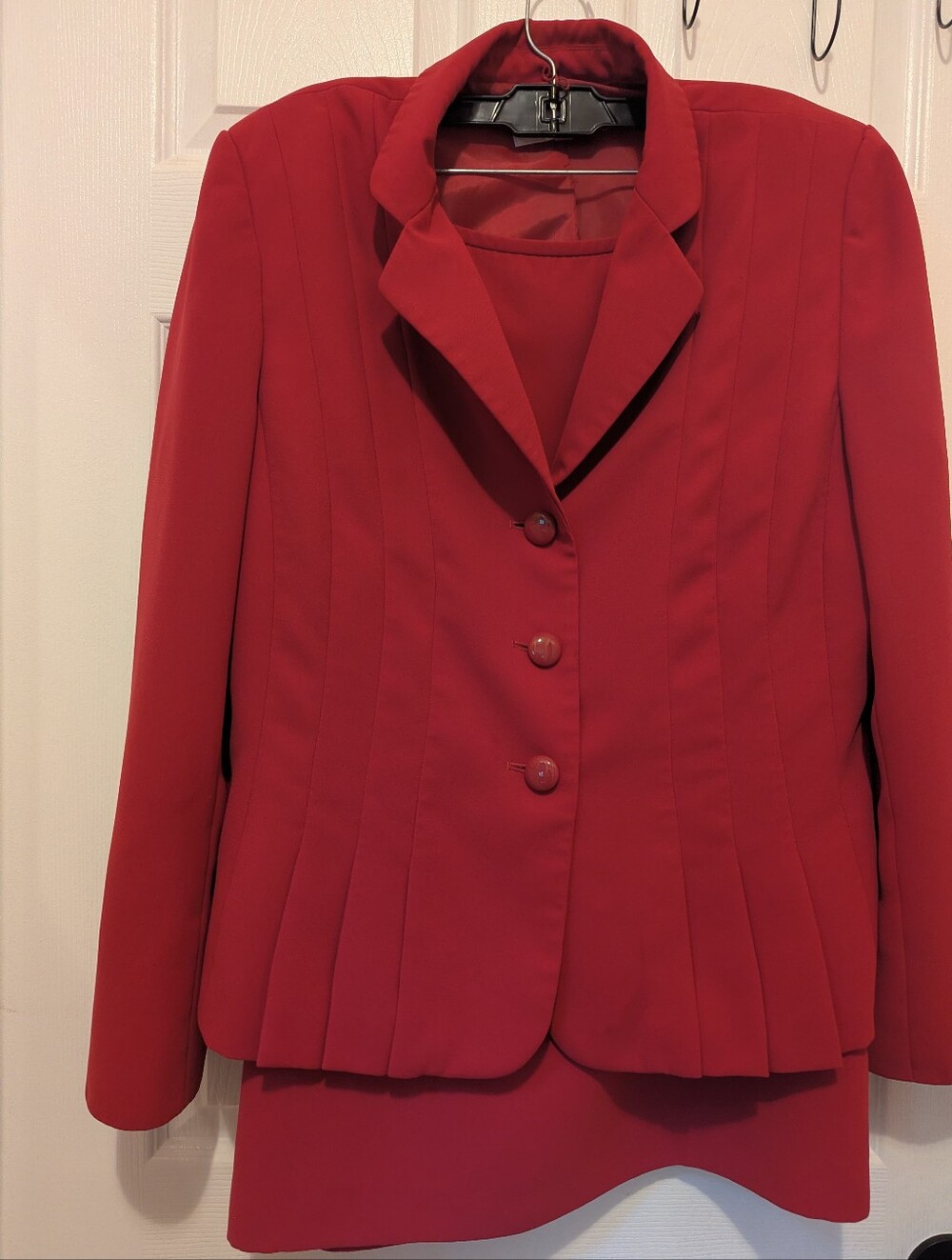 Suit Studio Red 2 Piece Skirt Suit Set Peplum‎ Blazer Pencil Skirt Women's 14